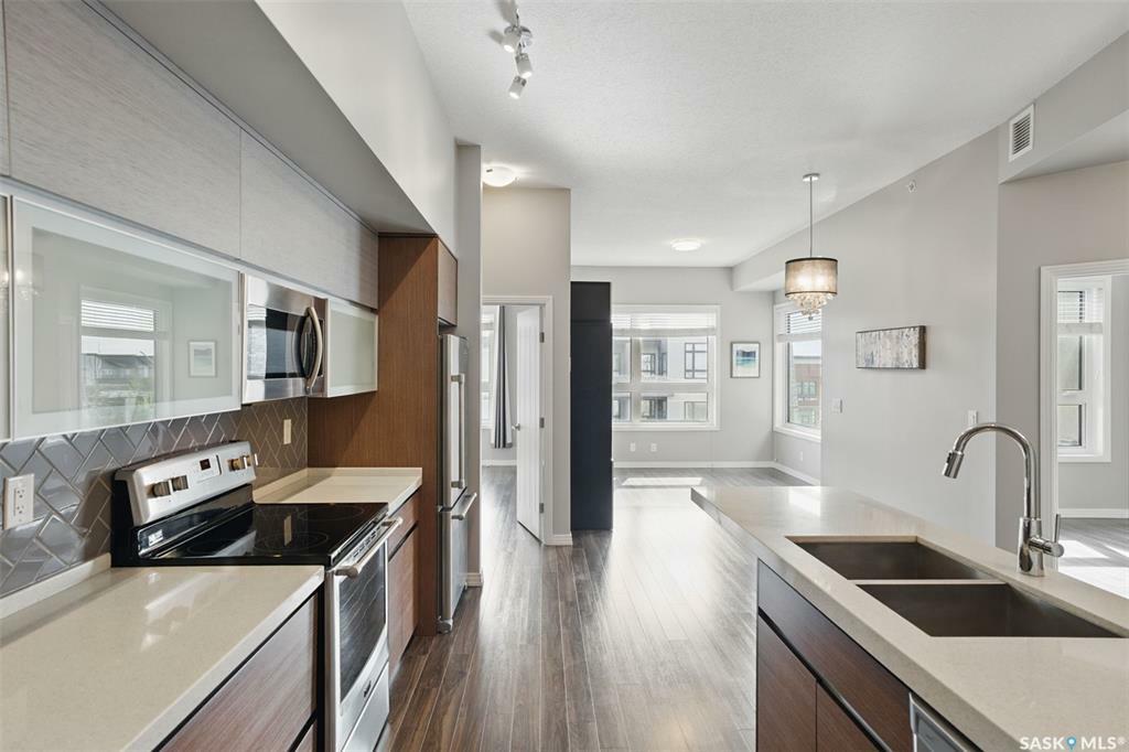 Property Photo:  235 Evergreen Square 321  SK S7W 0T9 