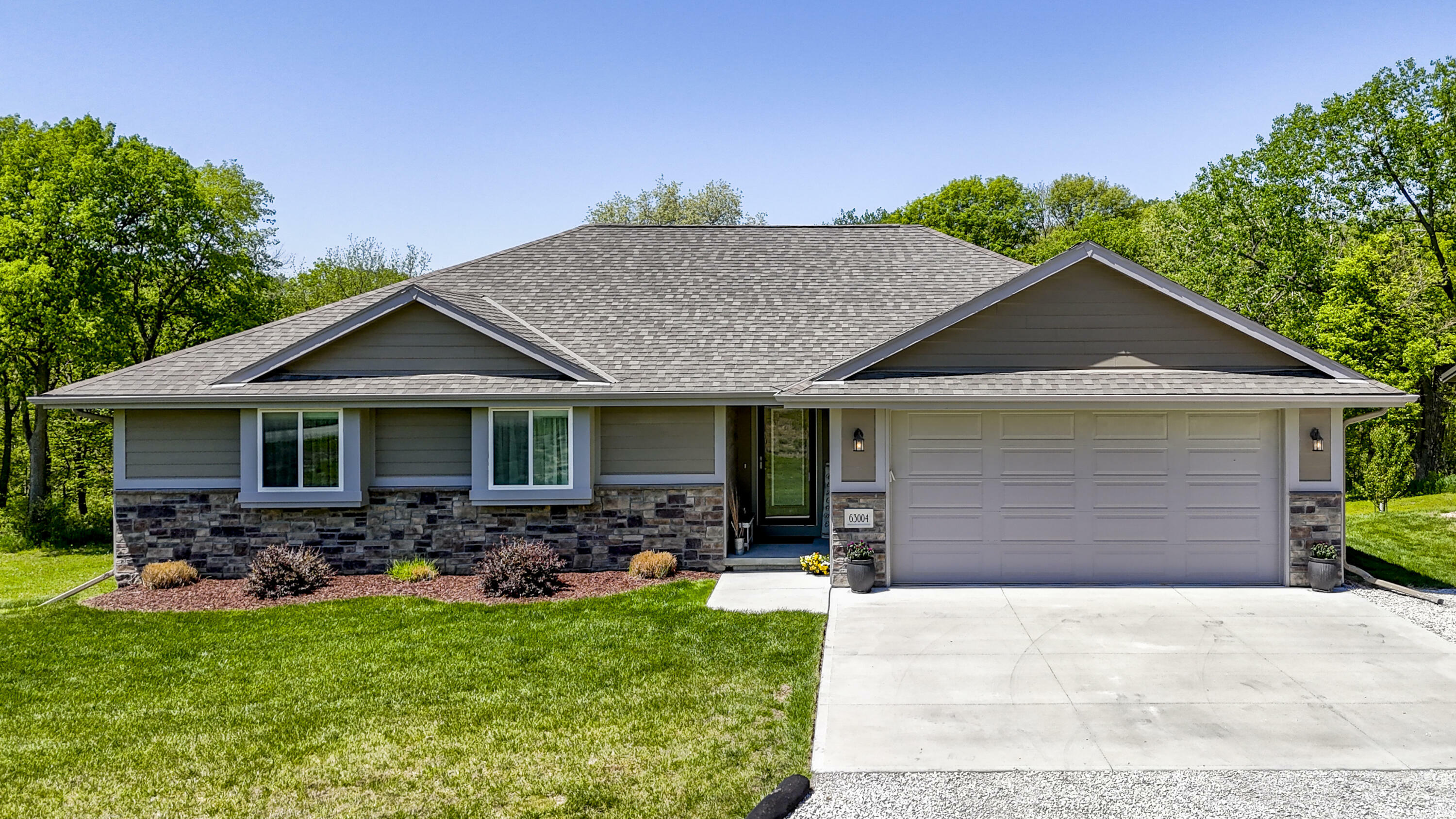 Property Photo: 63004 250th Street IA 51534