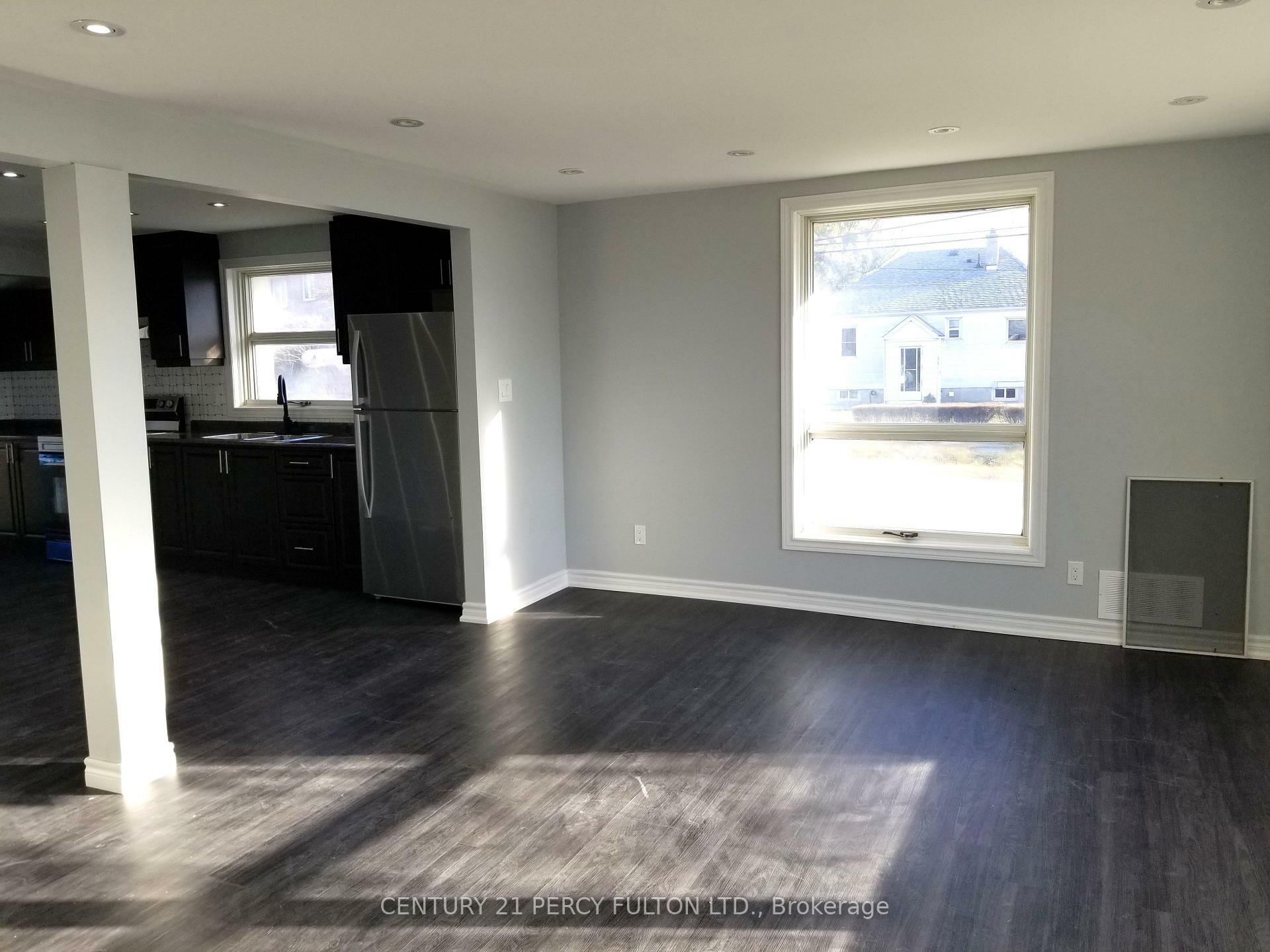 Property Photo: 401 Anderson Street Mainflr ON L1N 3V8