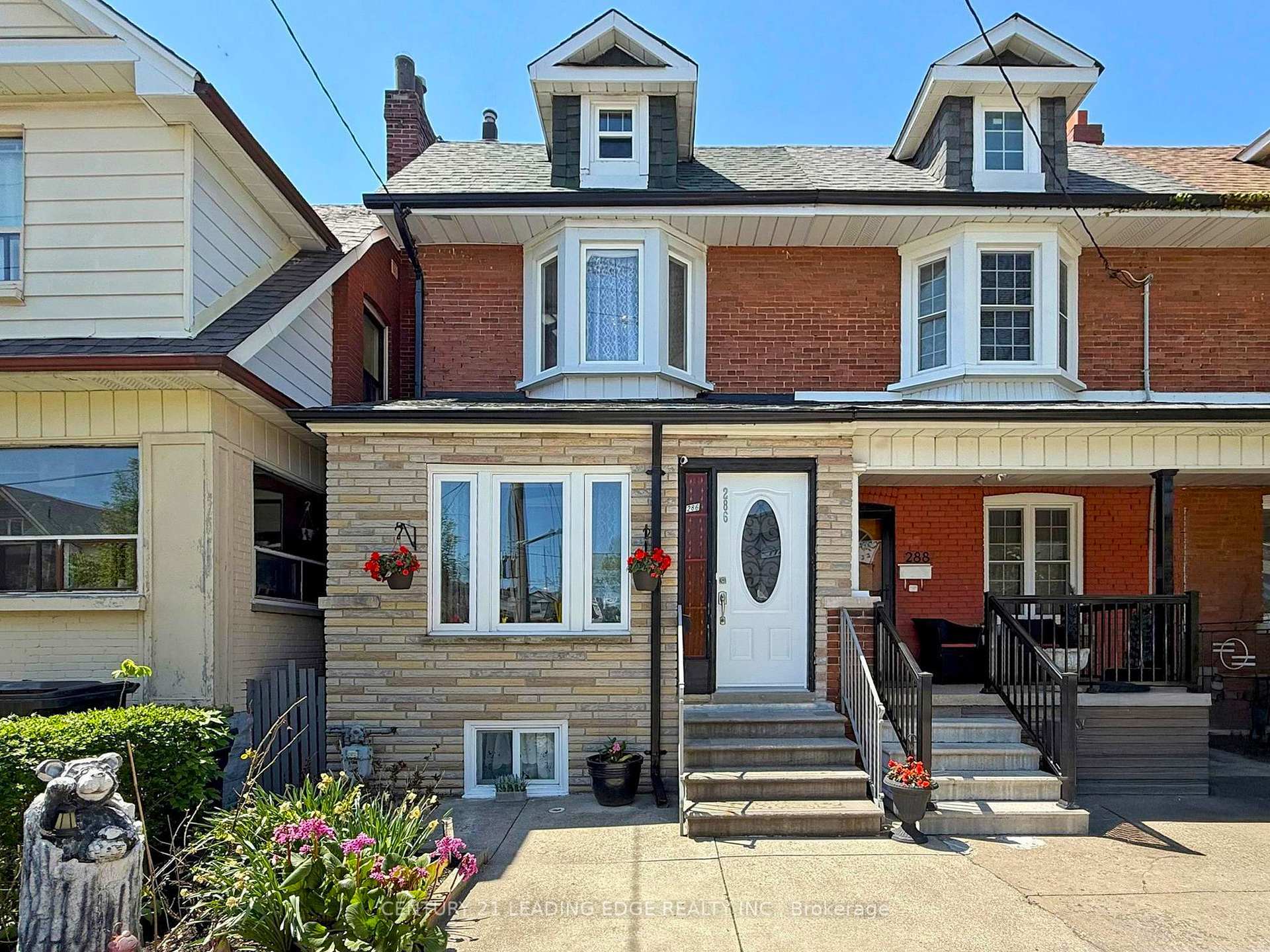 286 Glenholme Avenue  Toronto ON M6E 3C8 photo