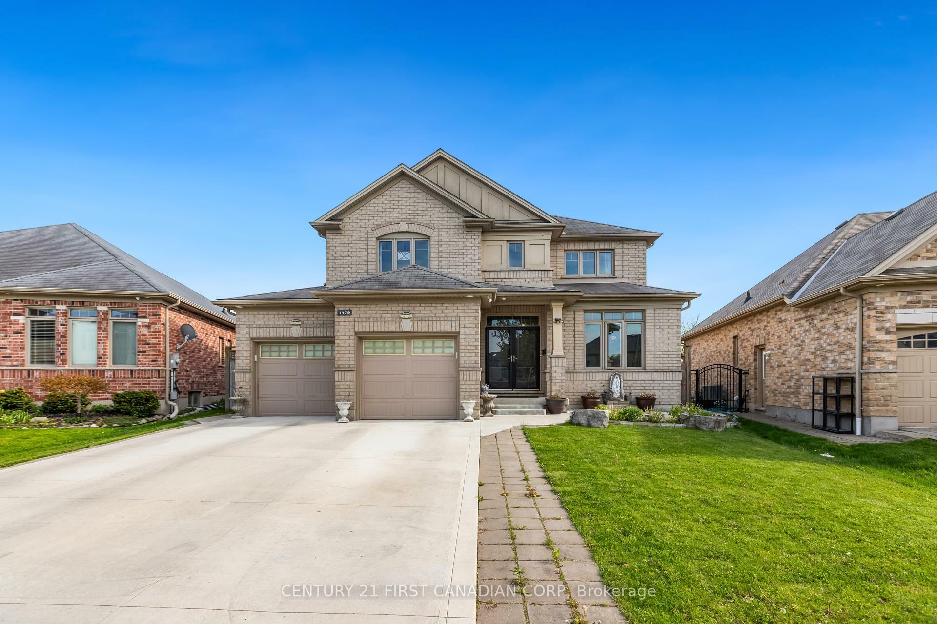 Property Photo: 1479 Sandpiper Drive N ON N5X 0E6