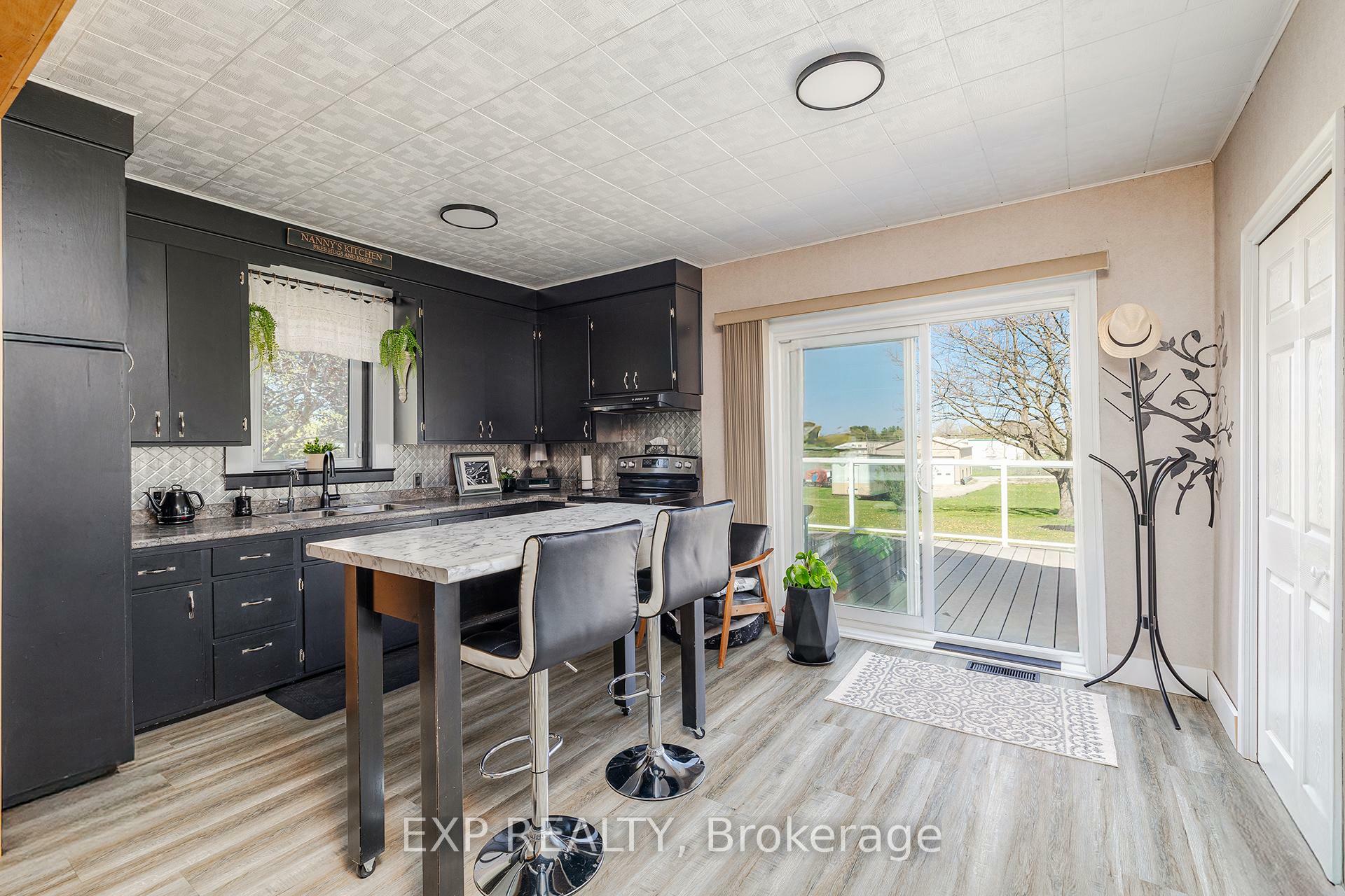 Property Photo: 628 Josephine Street ON N0G 2W0