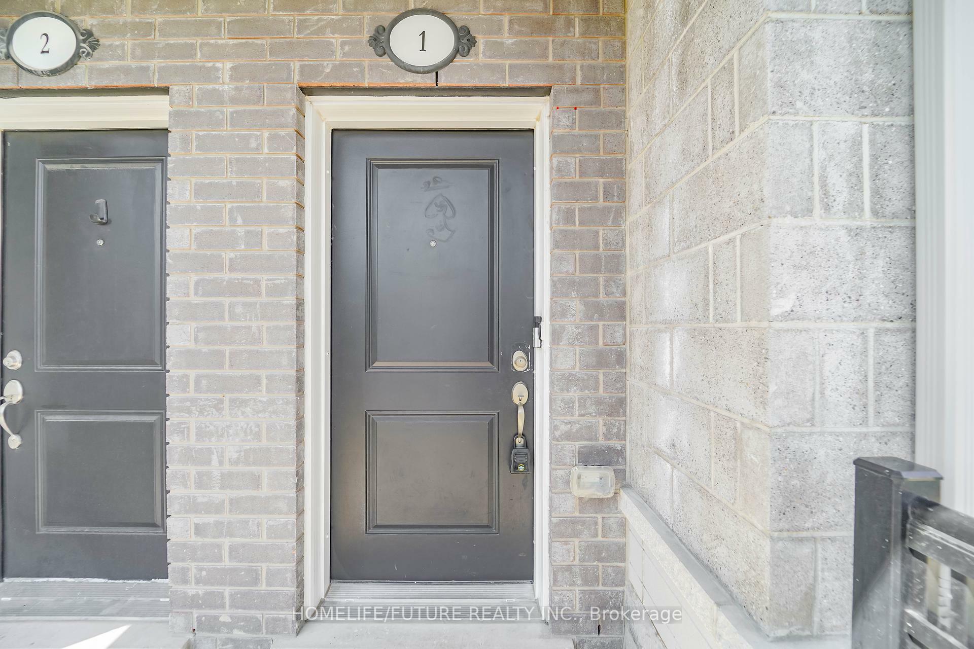 Property Photo: 1040 Elton Way 1 ON L1N 0L3