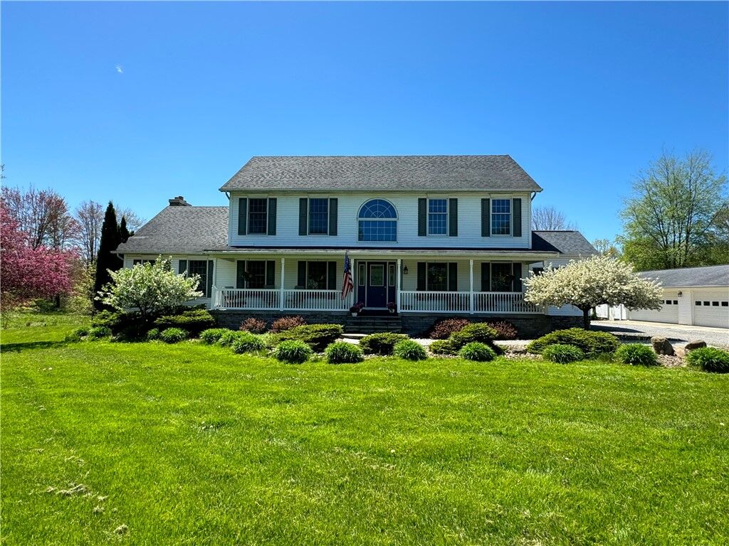 Property Photo:  259 Old Mercer Road  PA 16156 