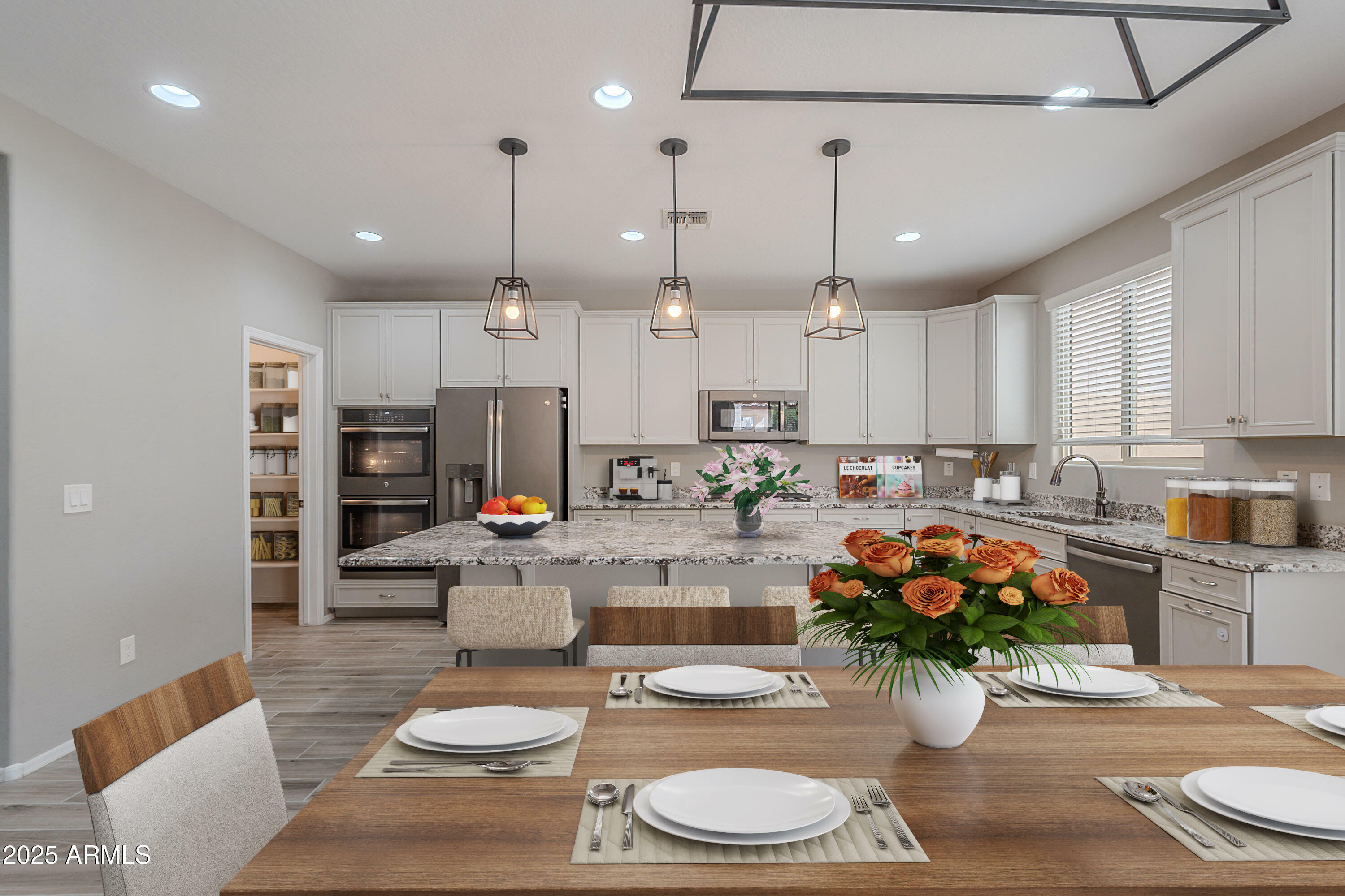 Property Photo:  316 N 78th Place  AZ 85207 