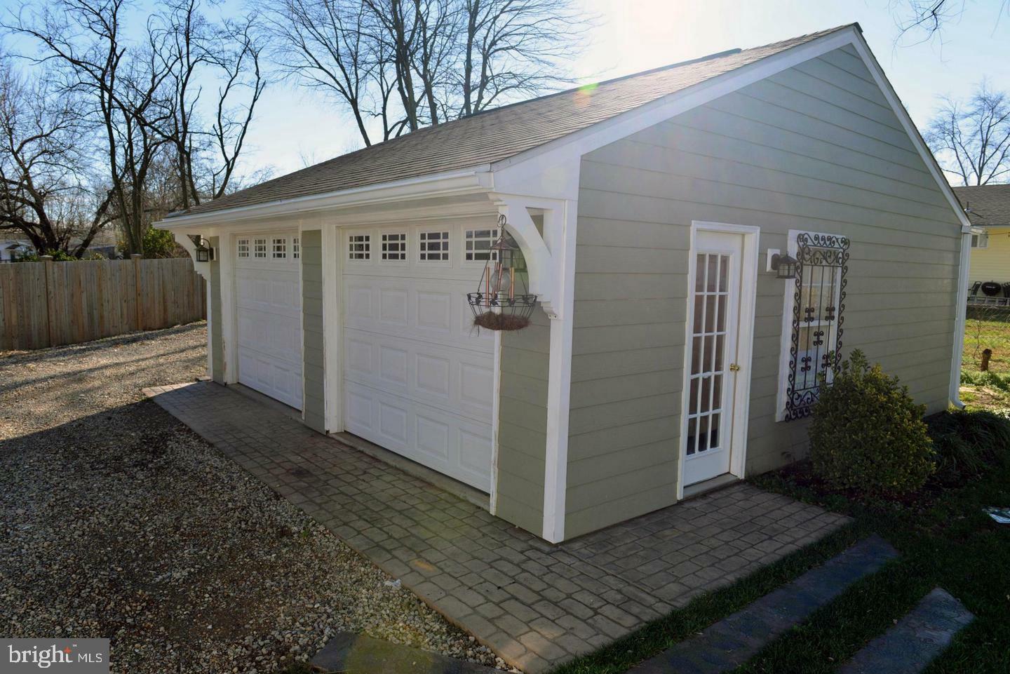 Property Photo:  905 Burke Drive  VA 22191 