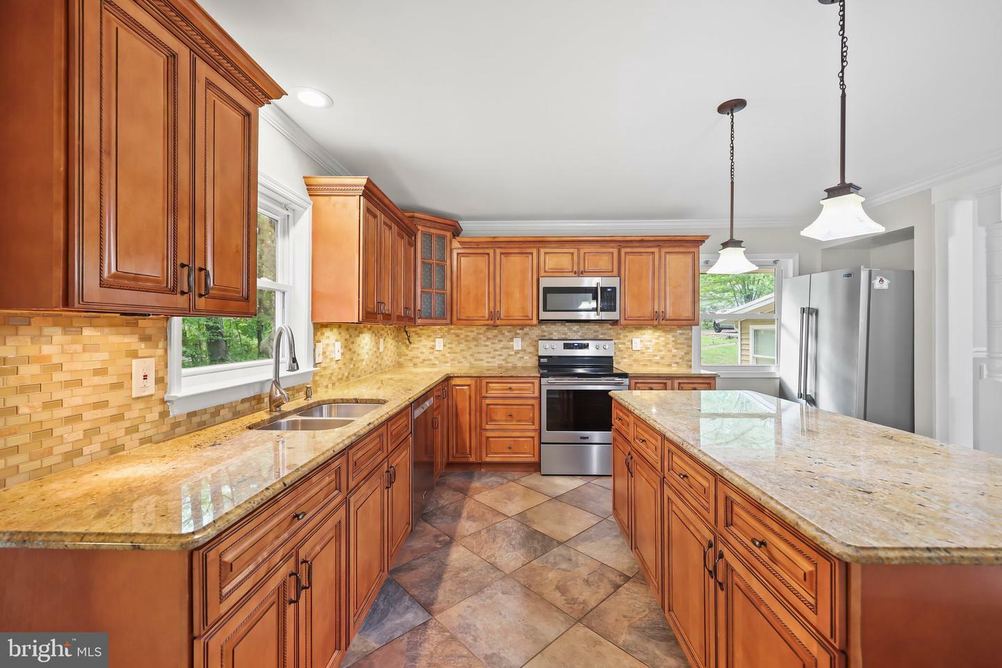 Property Photo: 2115 Pennington NJ 08638