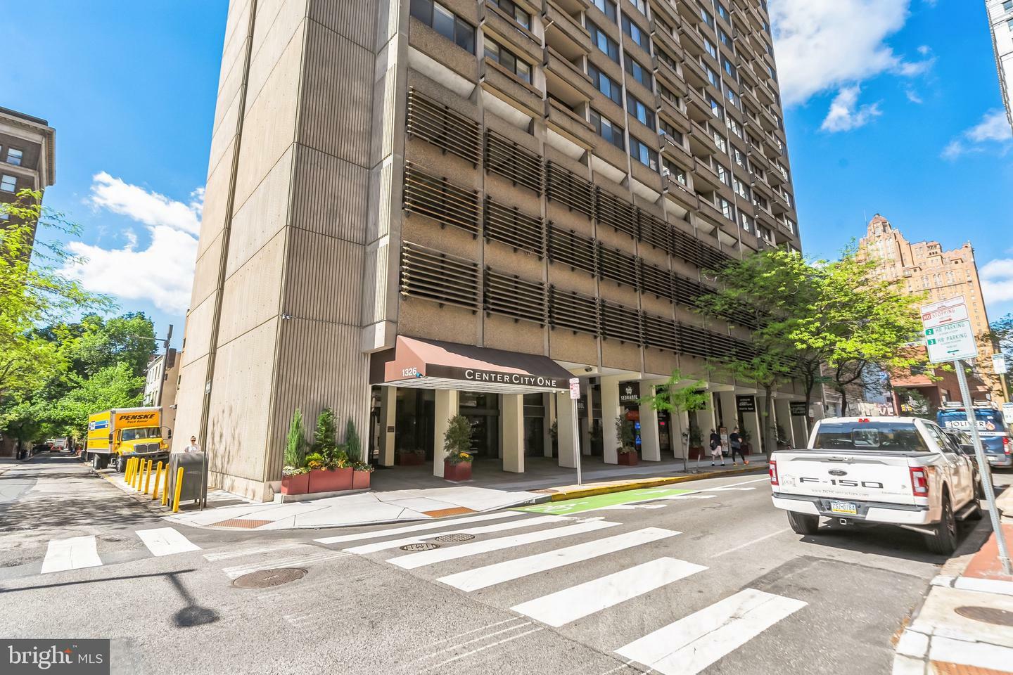 Property Photo: 1326 Spruce Street 42 2906 PA 19107