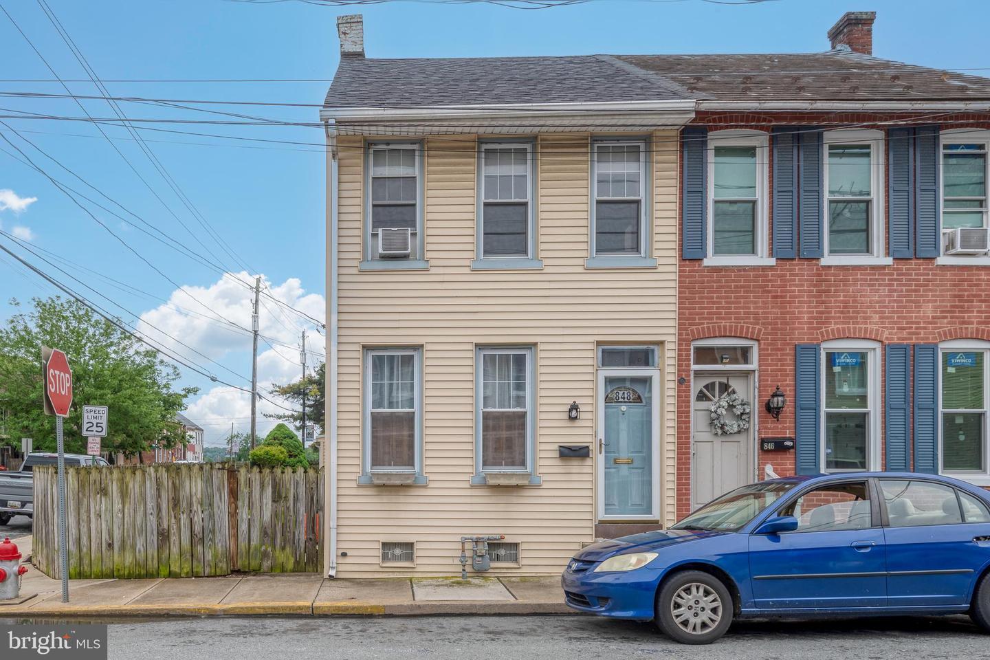 Property Photo: 848 Houston Street PA 17512