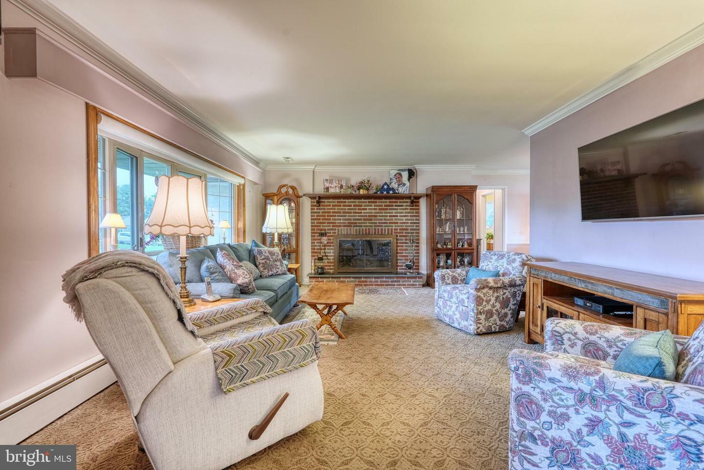 135 Holly Road  Southampton PA 18966 photo