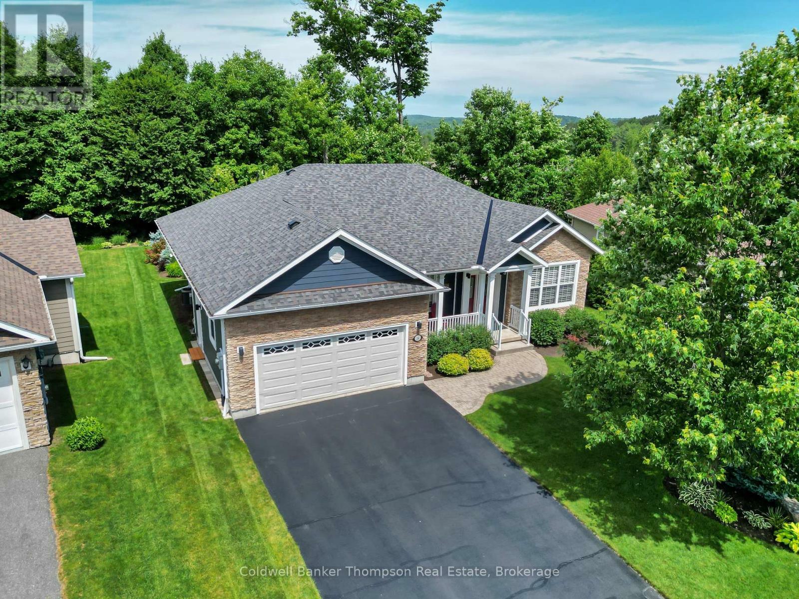 Photo de la propriété:  16 Homestead Lane  ON P1H 2N8 