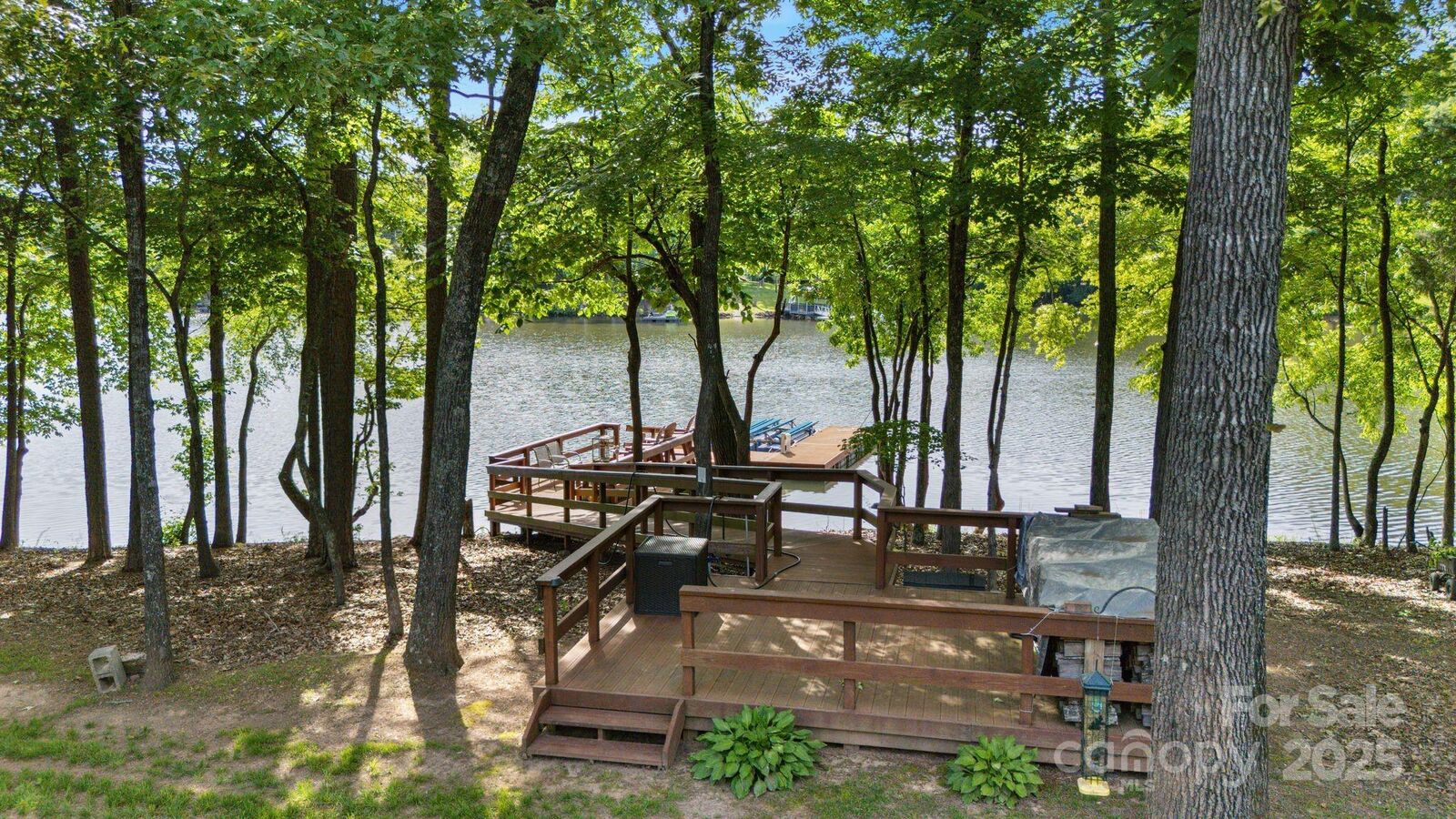 Property Photo:  408 Emerald Bay Drive  NC 28146 