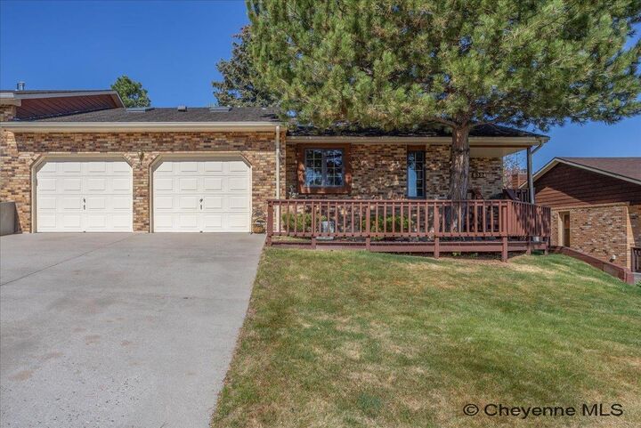 5324 Akes Dr  Cheyenne WY 82009 photo