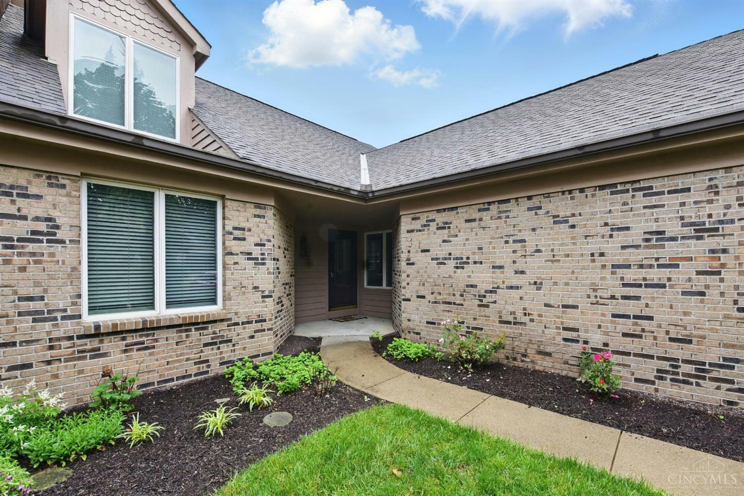 Property Photo: 5 Waterview Court OH 45013