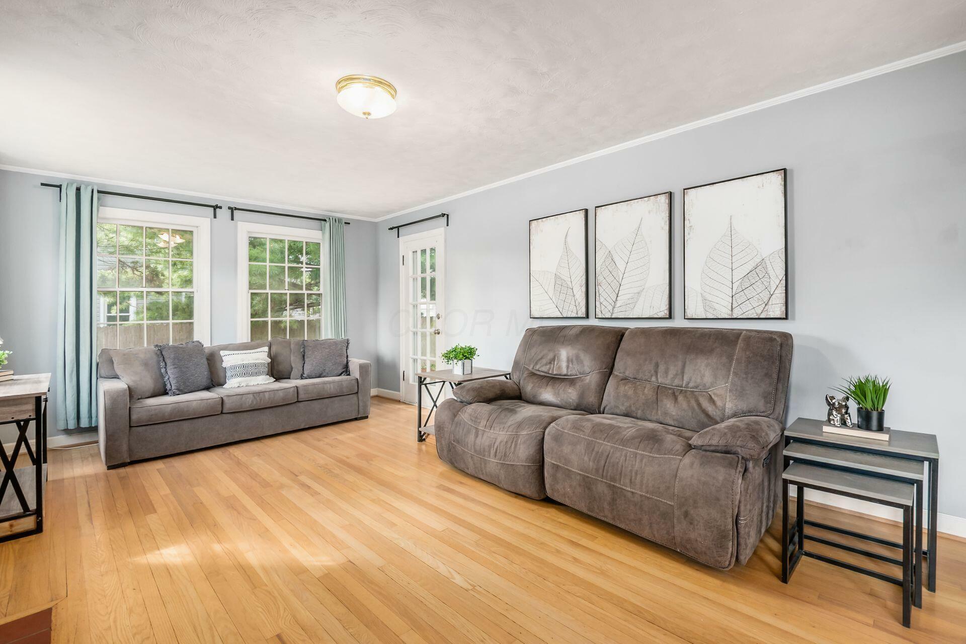 Property Photo: 3266 Lotz Drive OH 43123