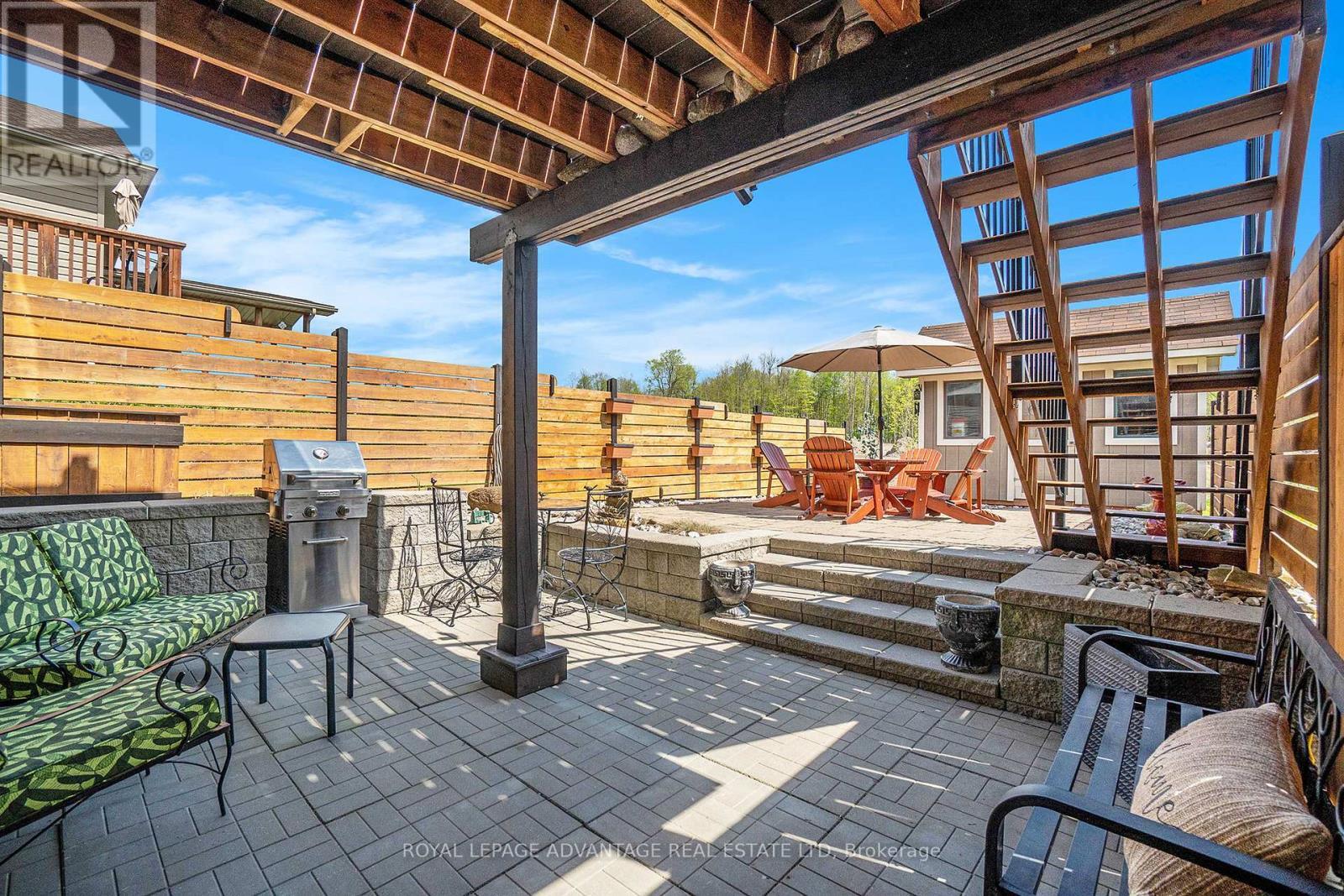 Property Photo:  29 Perthmore Street  ON K7H 3P1 