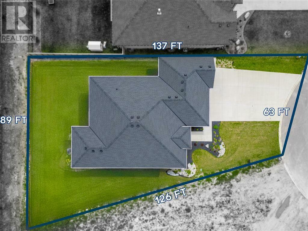 Property Photo: 6747 Griffin Drive ON N0N 1E0