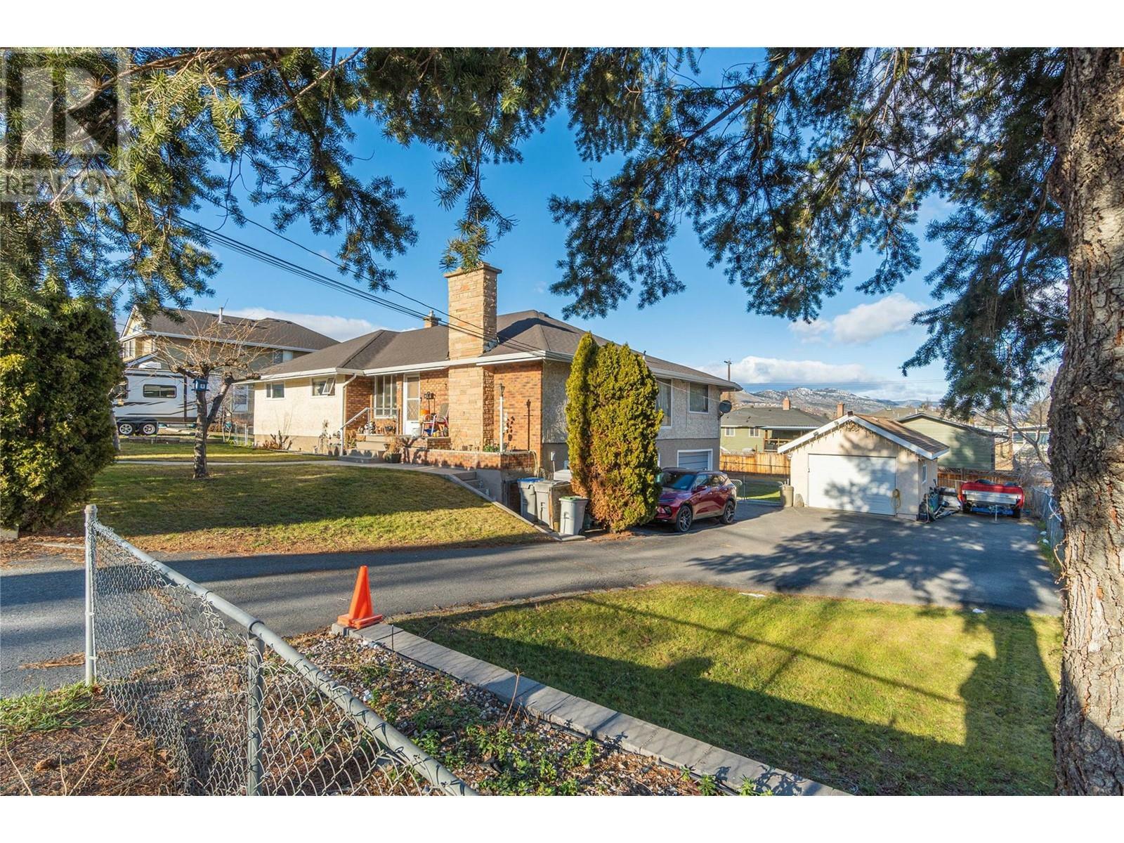 267 Walnut Avenue  Kamloops BC V2B 1K4 photo