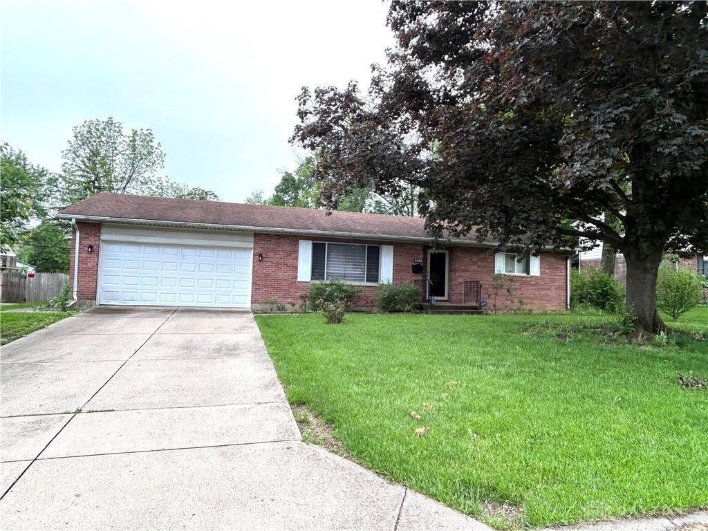 Property Photo:  5726 Hunters Ridge Road  OH 45431 