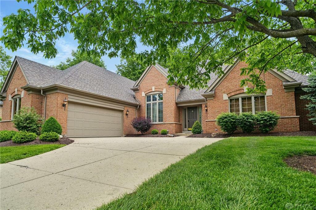 Property Photo: 6808 Rose Glen Drive OH 45459