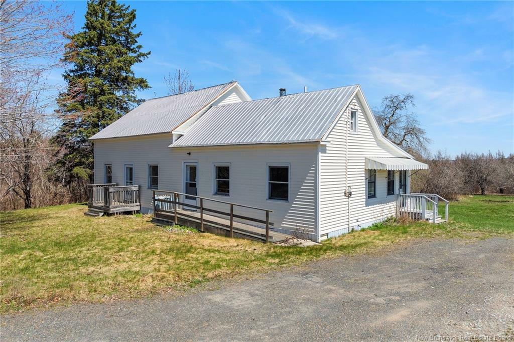 Property Photo: 265 Sunpoke Road NB E3B 8Y3
