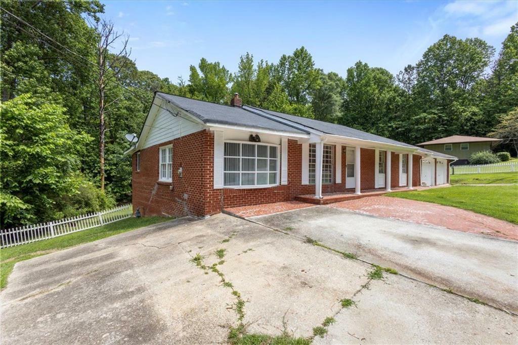 Property Photo: 684 Hog Liver Road GA 30117