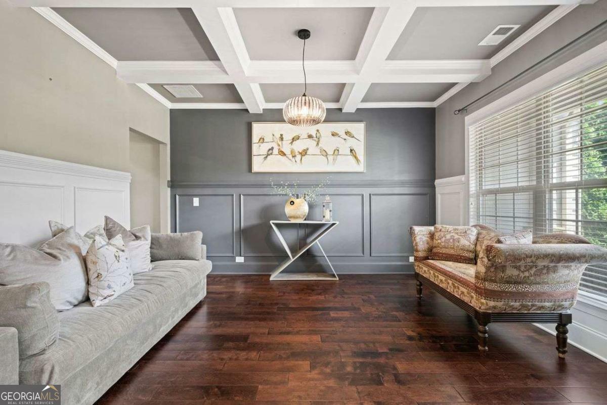 Property Photo: 161 Archstone Square GA 30253