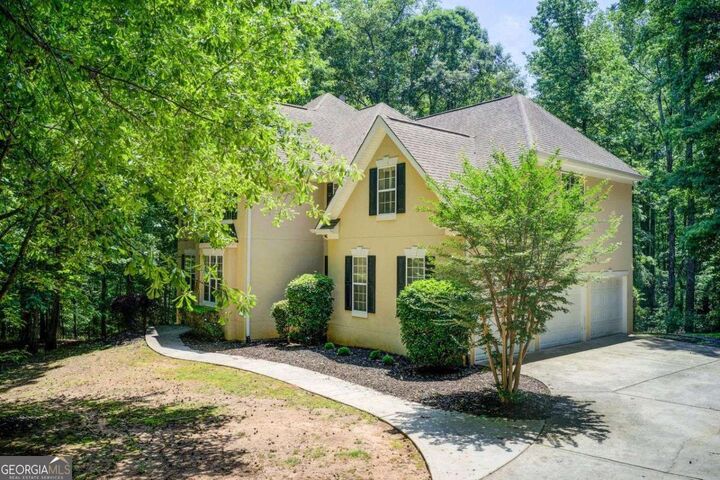 Property Photo:  245 Ashley Forest Drive  GA 30214 