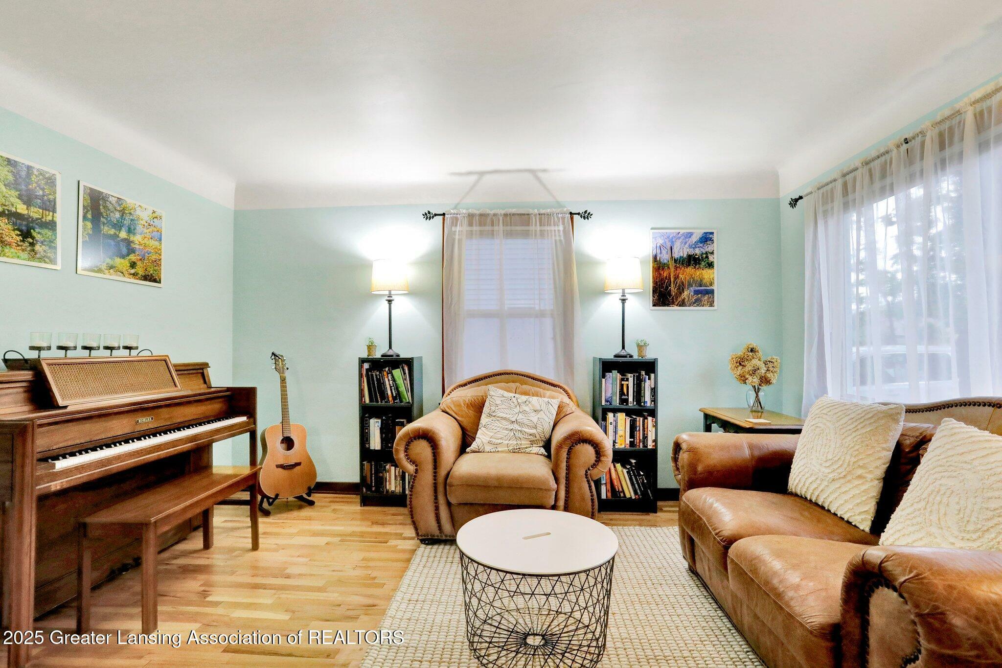 Property Photo: 1411 Poxson Avenue MI 48910