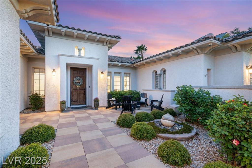 Property Photo: 10717 Beringer Drive NV 89144