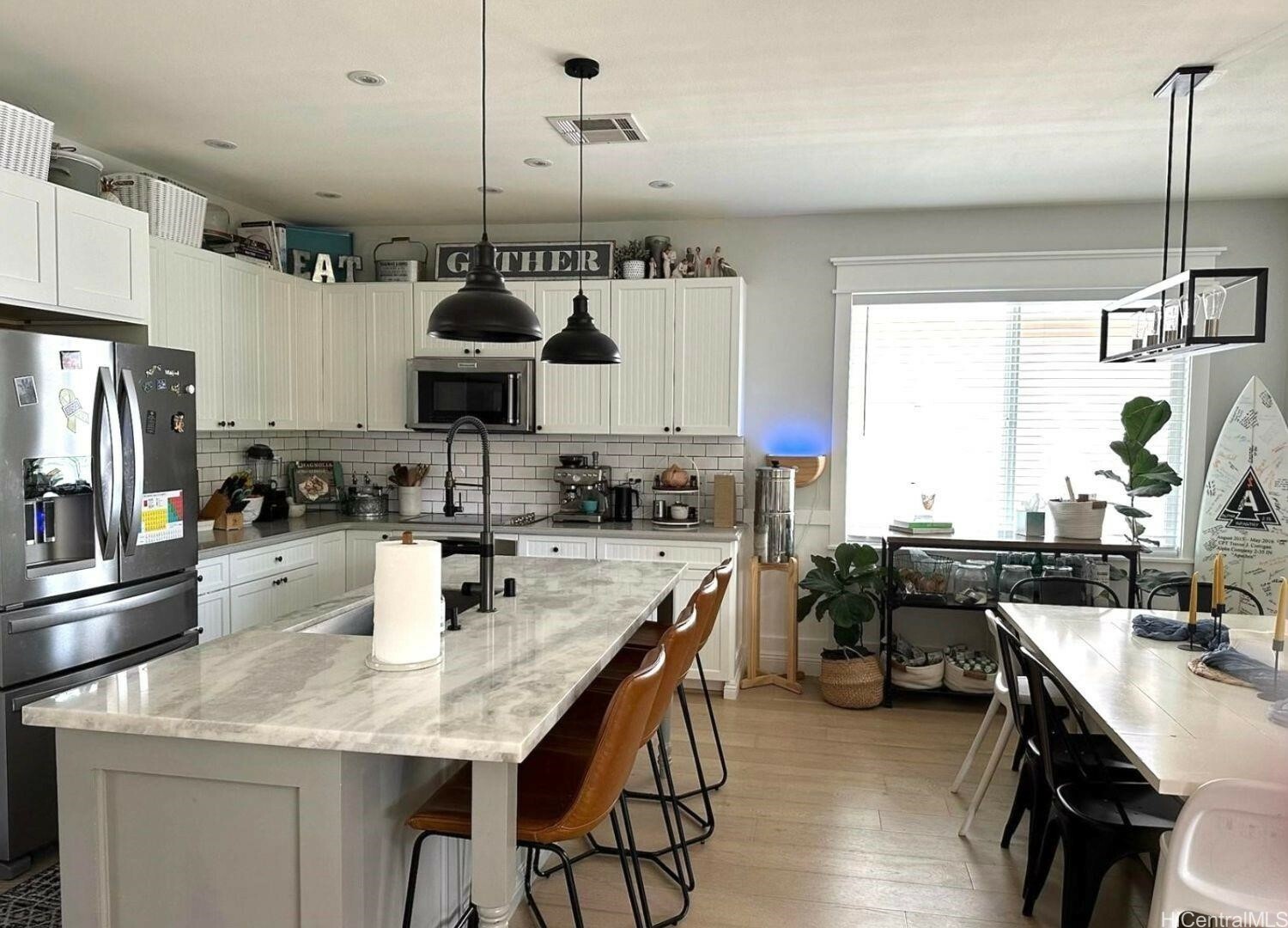 Property Photo: 91-1019 Kaiuliuli Street HI 96706