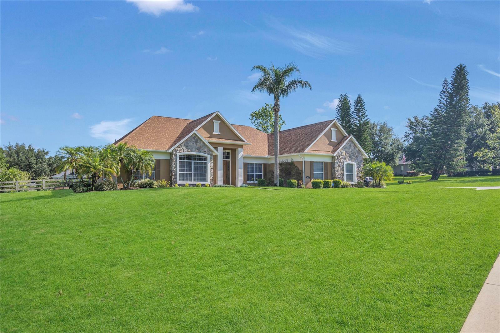 Property Photo: 7629 Lake Angelina Drive FL 32757