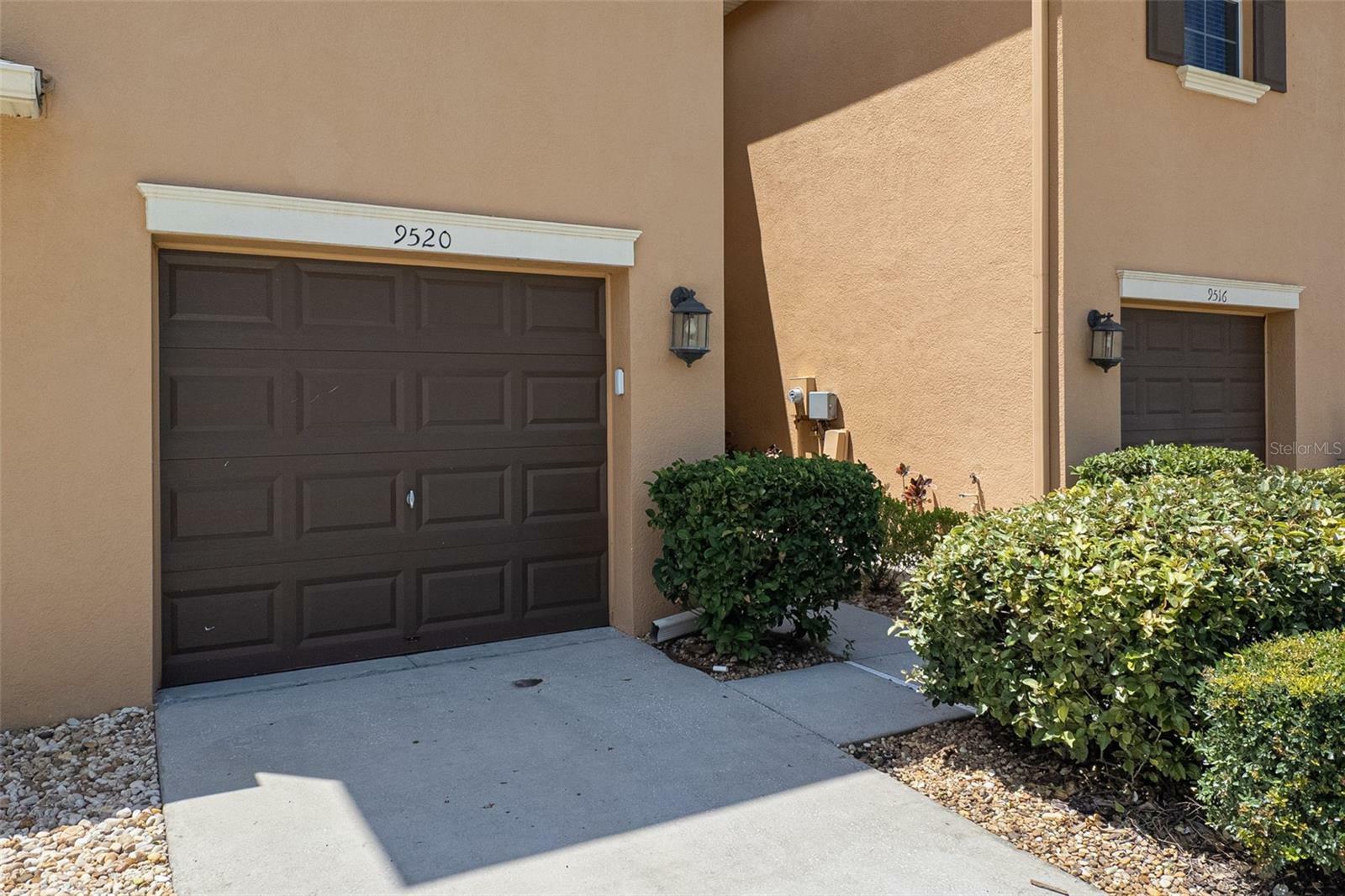 Property Photo: 9520 Trumpet Vine Loop FL 34655