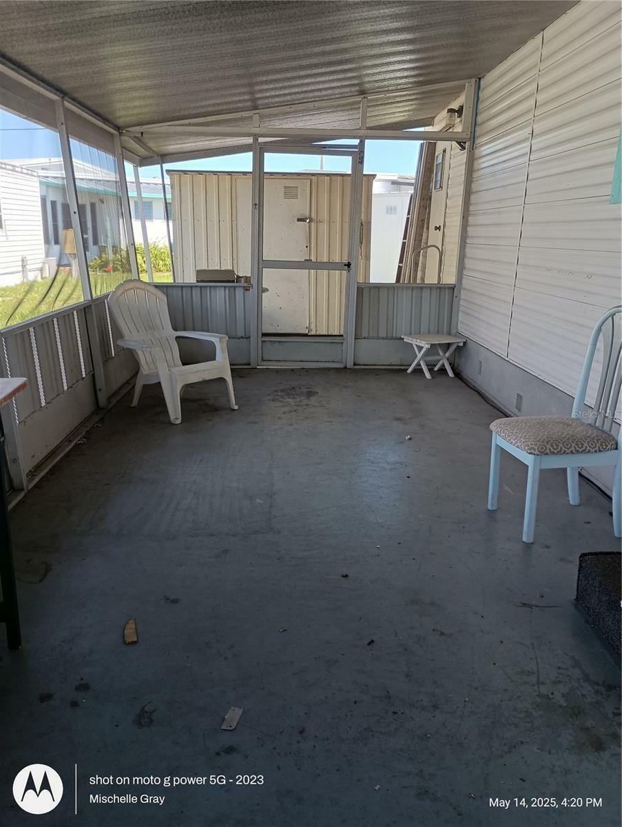 Property Photo: 1714 Florida Boulevard FL 34207