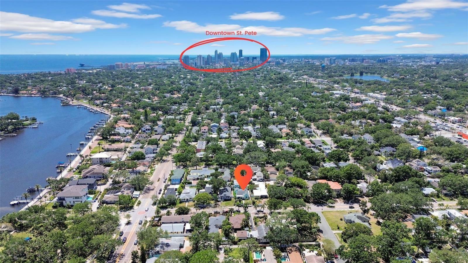Property Photo: 136 30th Avenue N FL 33704