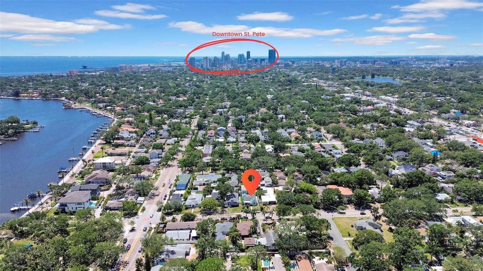 Property Photo: 136 30th Avenue N FL 33704