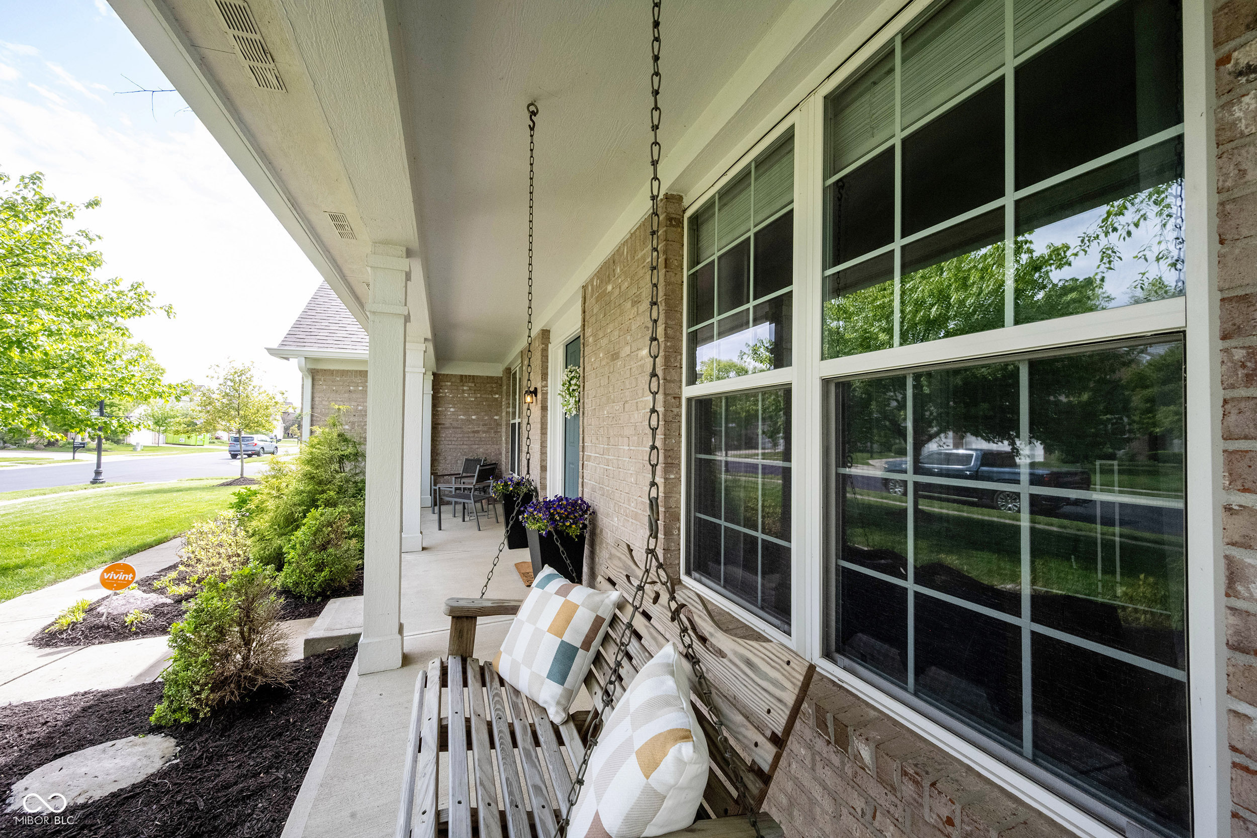 Property Photo: 16579 Lakeville Crossing IN 46074