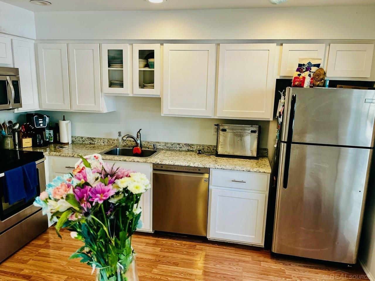 Property Photo:
