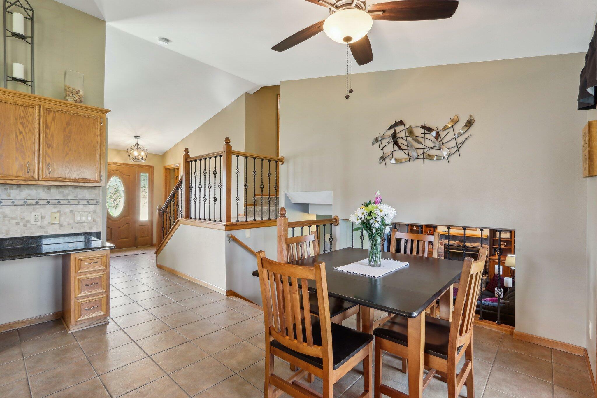Property Photo: 500 E Quail Run WI 53154