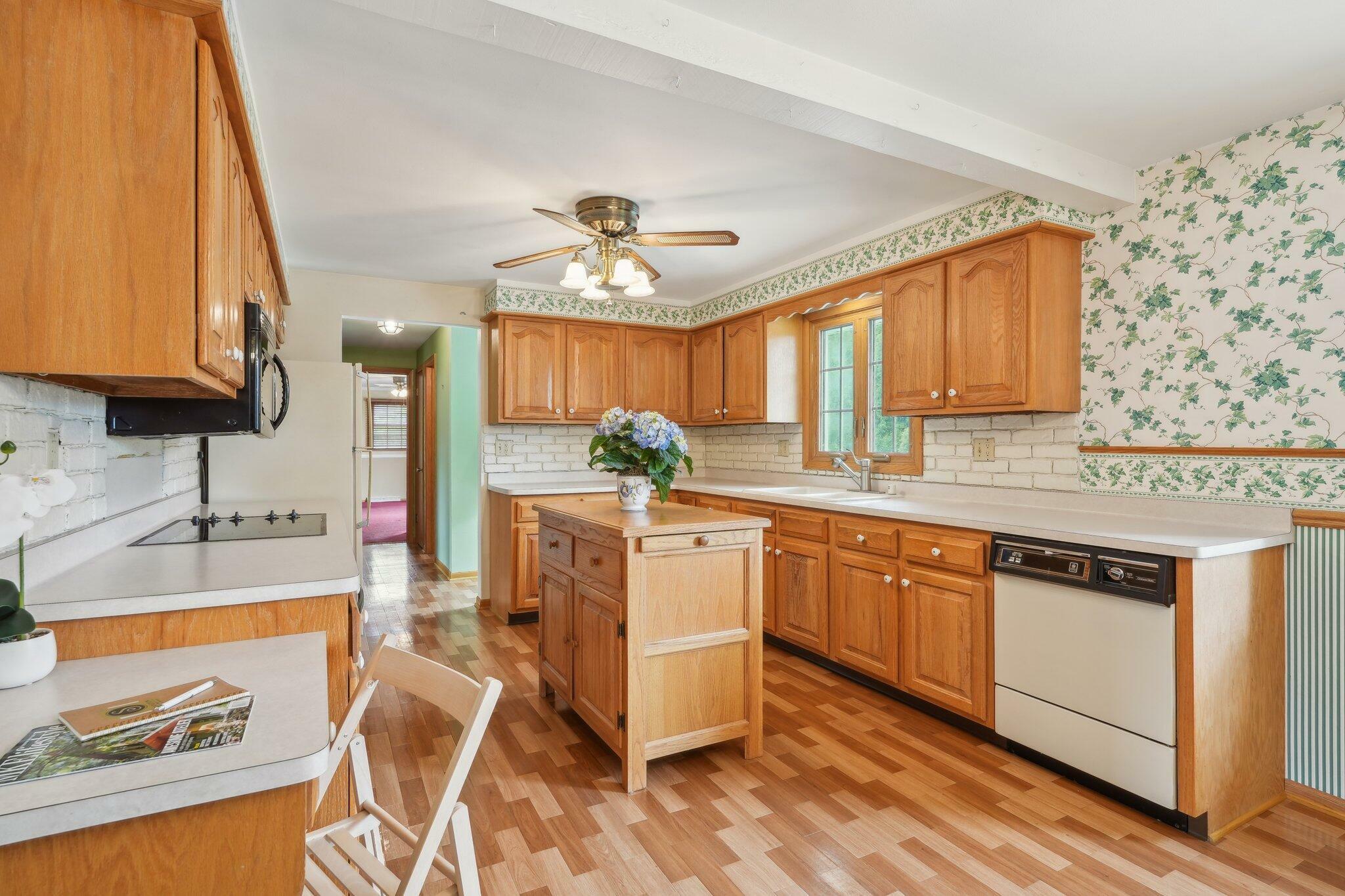 Property Photo: 718 Marigold St WI 53066