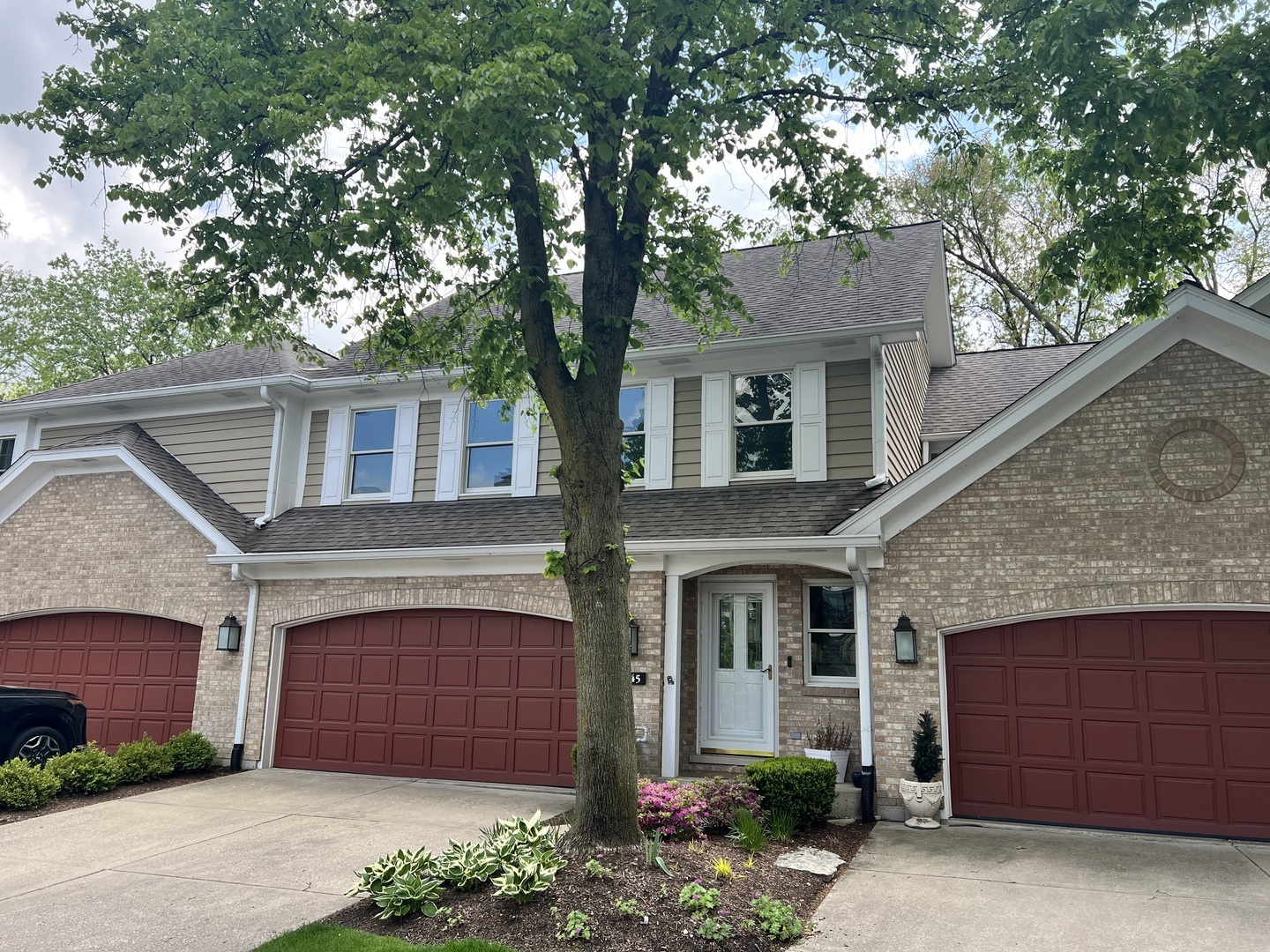 Property Photo:  11145 Indian Woods Drive  IL 60525 