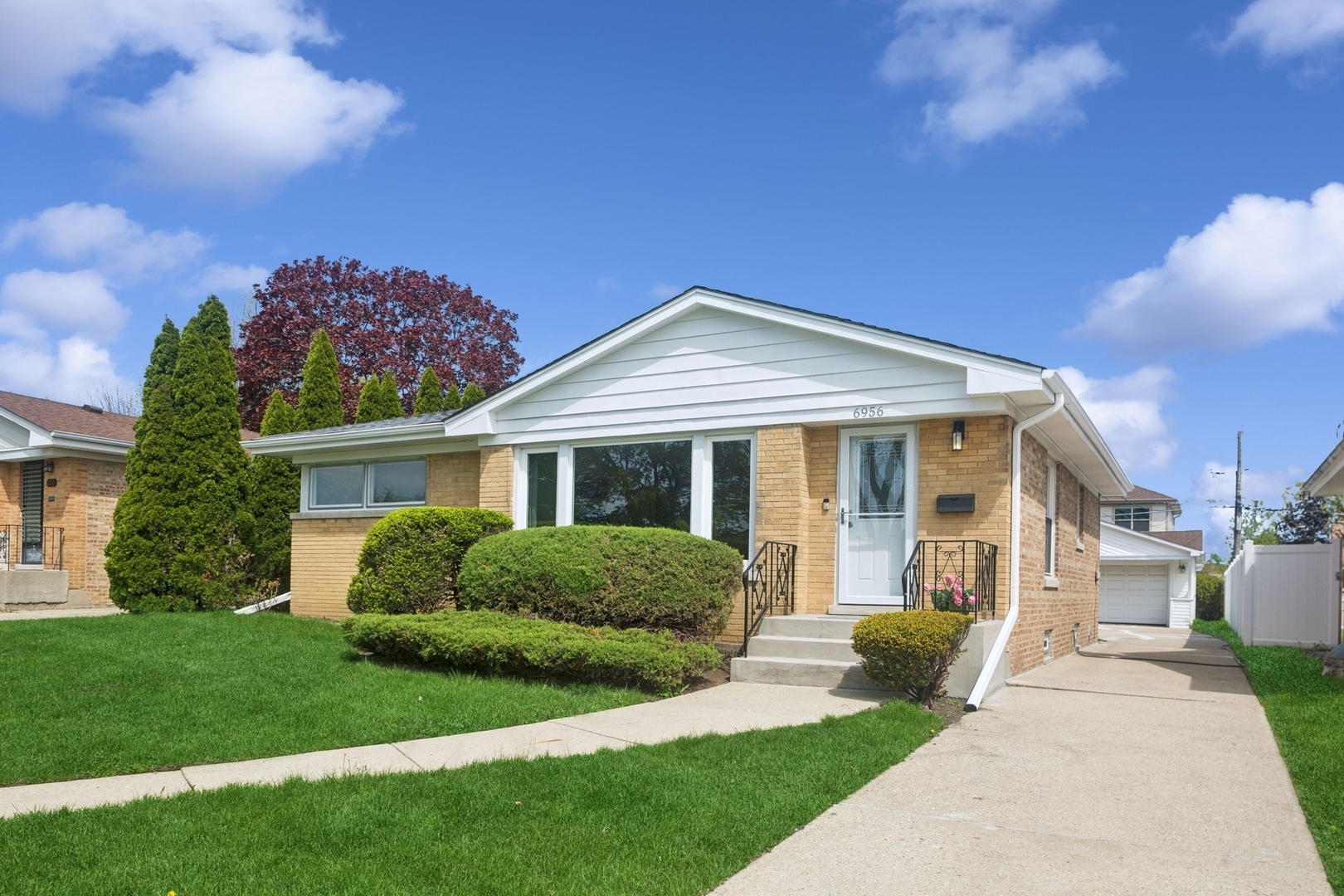 Property Photo: 6956 Seward Street IL 60714