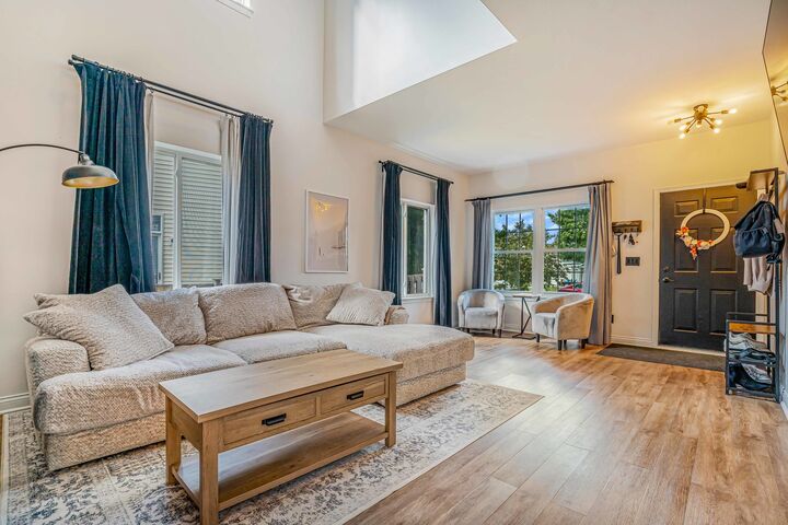 Property Photo: