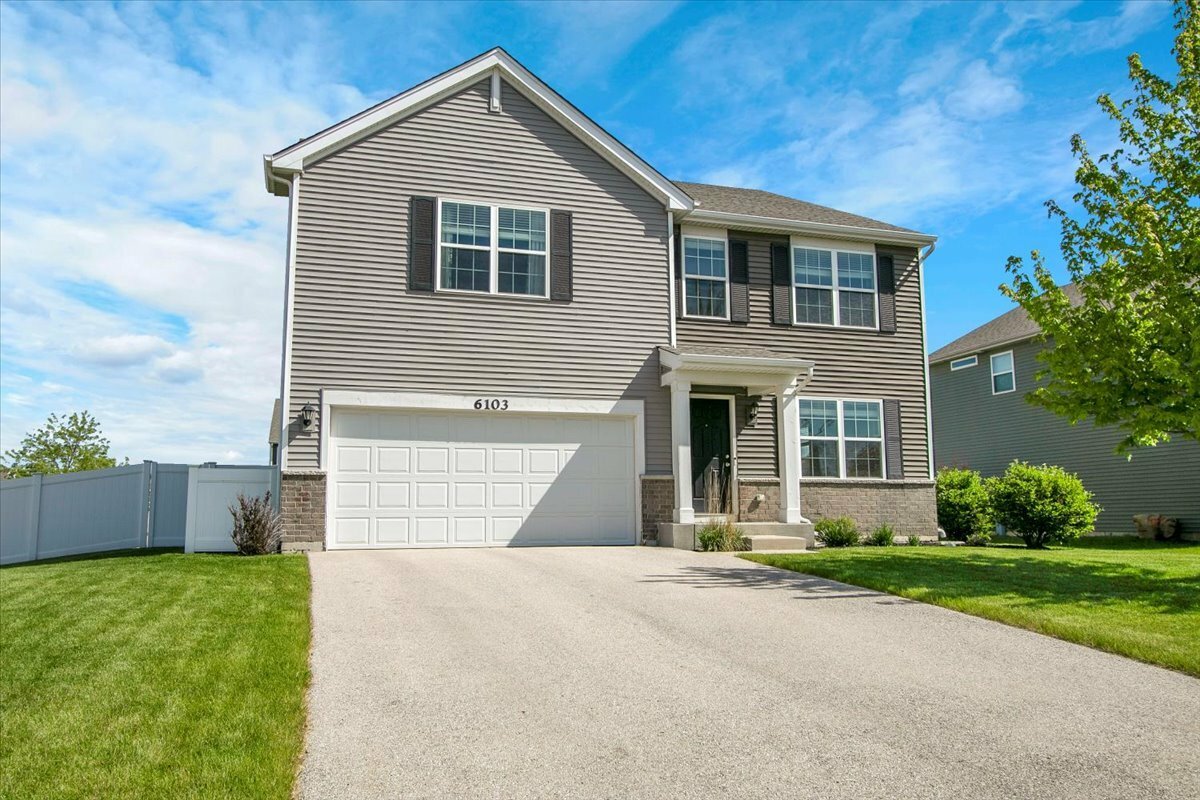 Property Photo: 6103 Winterhaven Drive IL 60431