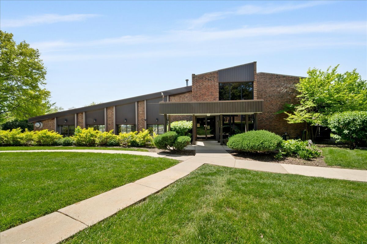 Property Photo: 1502 Woodbridge Road 1D IL 60436