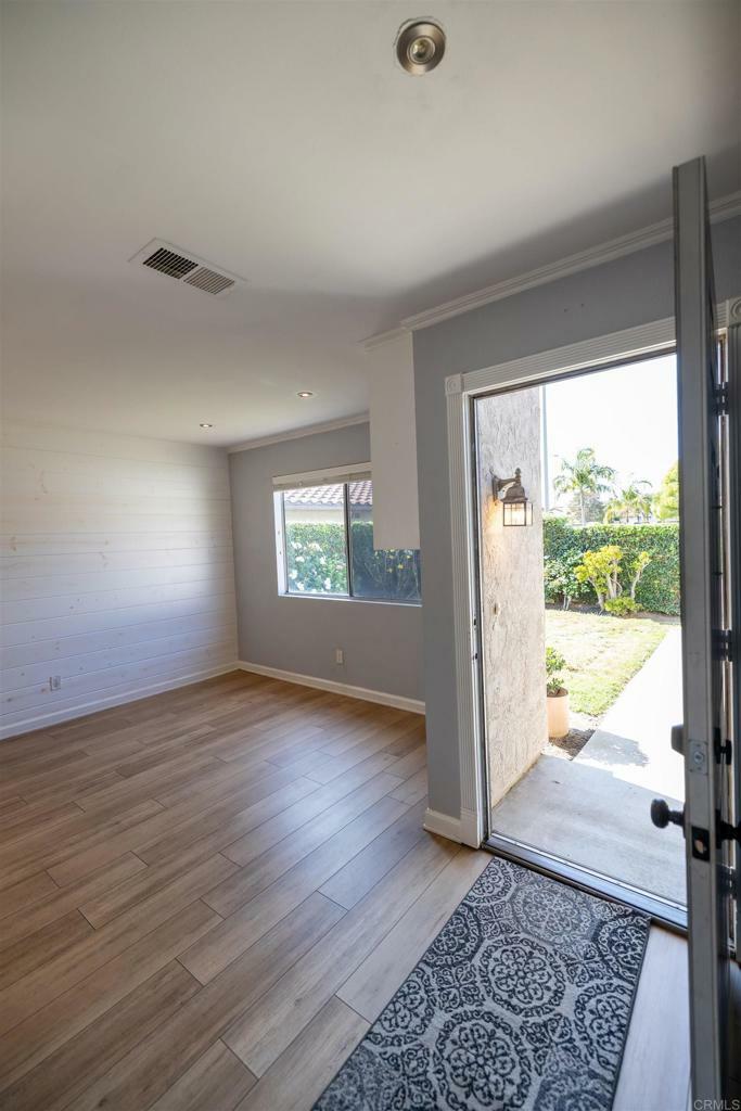Property Photo: 4843 Sumac Place CA 92057