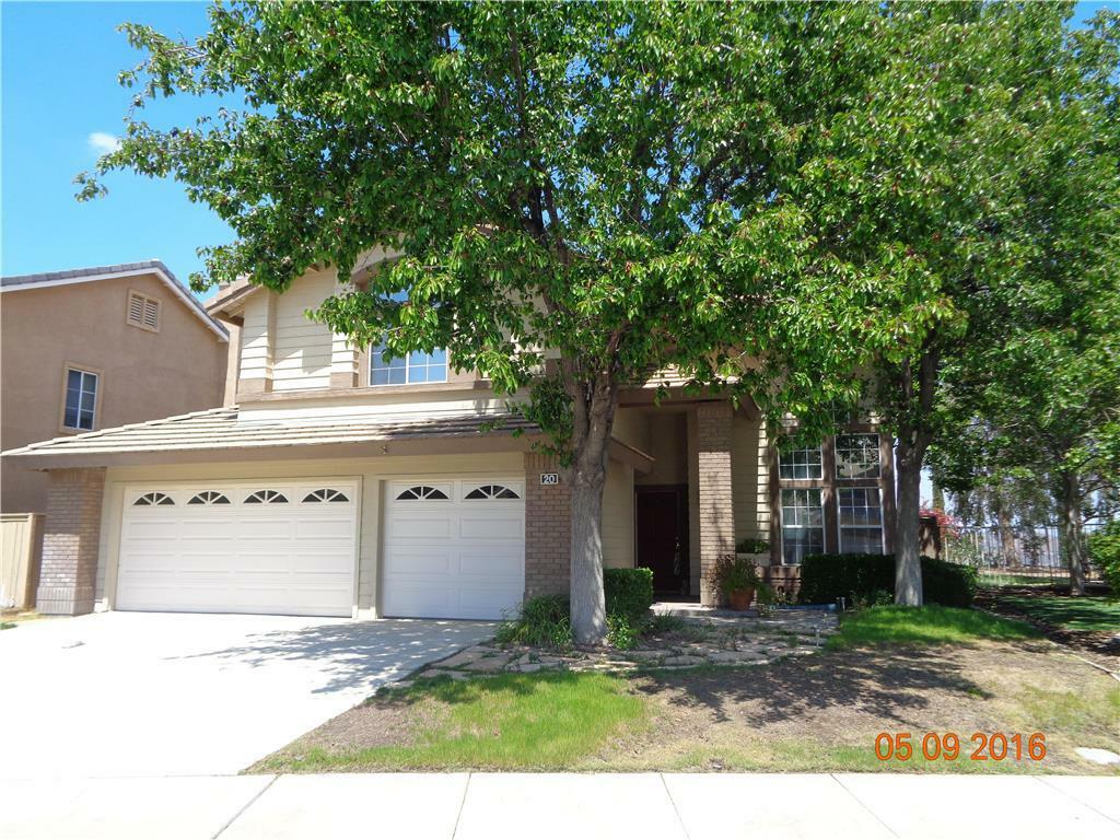 Property Photo: 20 Del Torino CA 92532