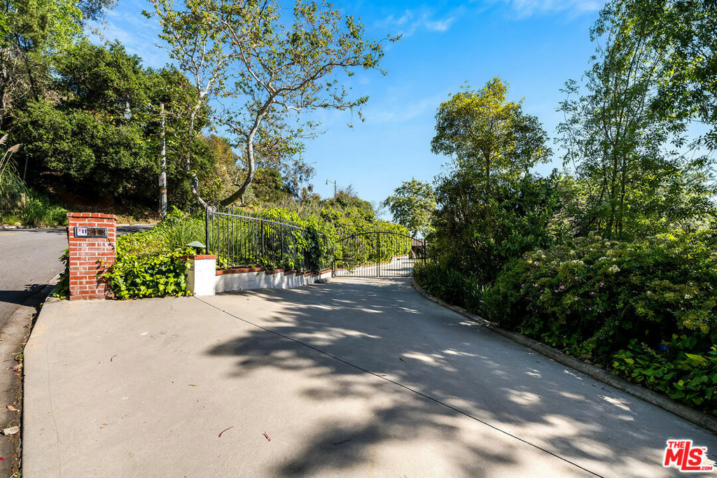 Property Photo: 11222 Bellagio Road CA 90049