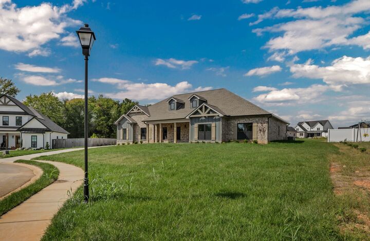 Property Photo: 120 Denton Court TN 37043