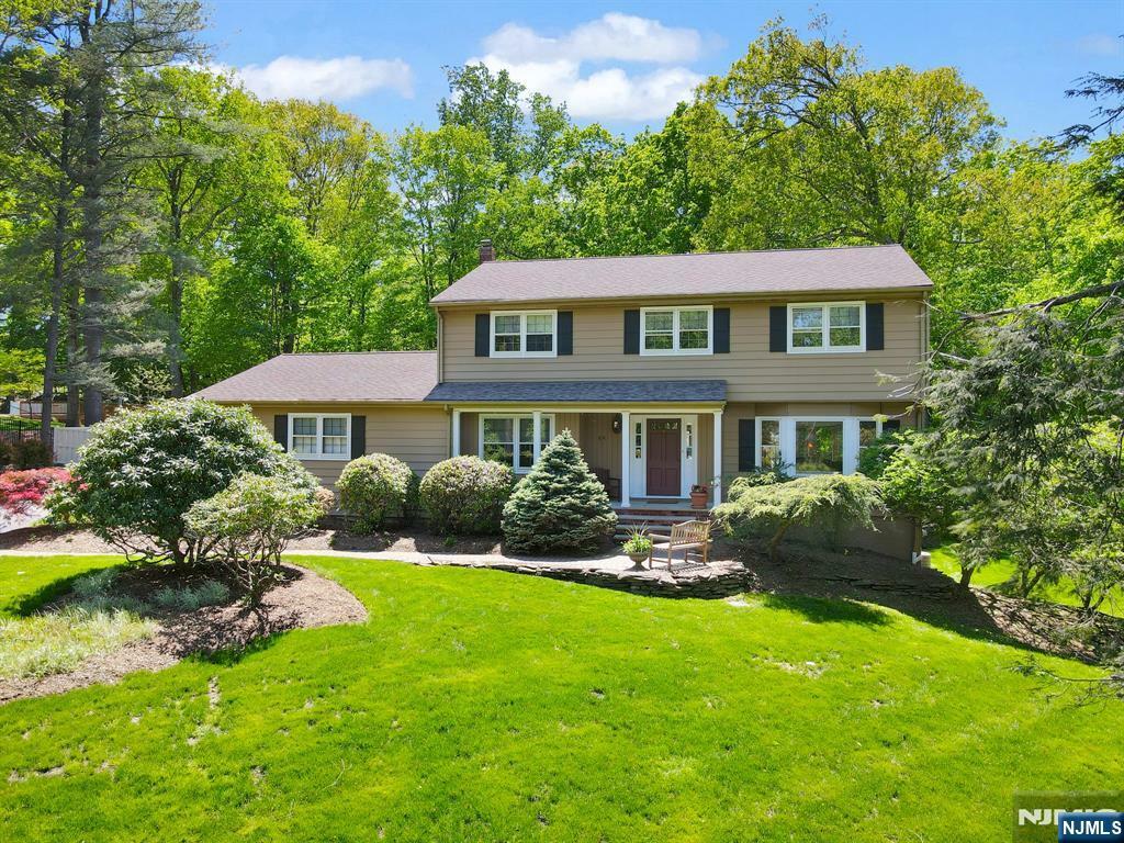 84 Chuckanutt Drive  Oakland NJ 07436 photo